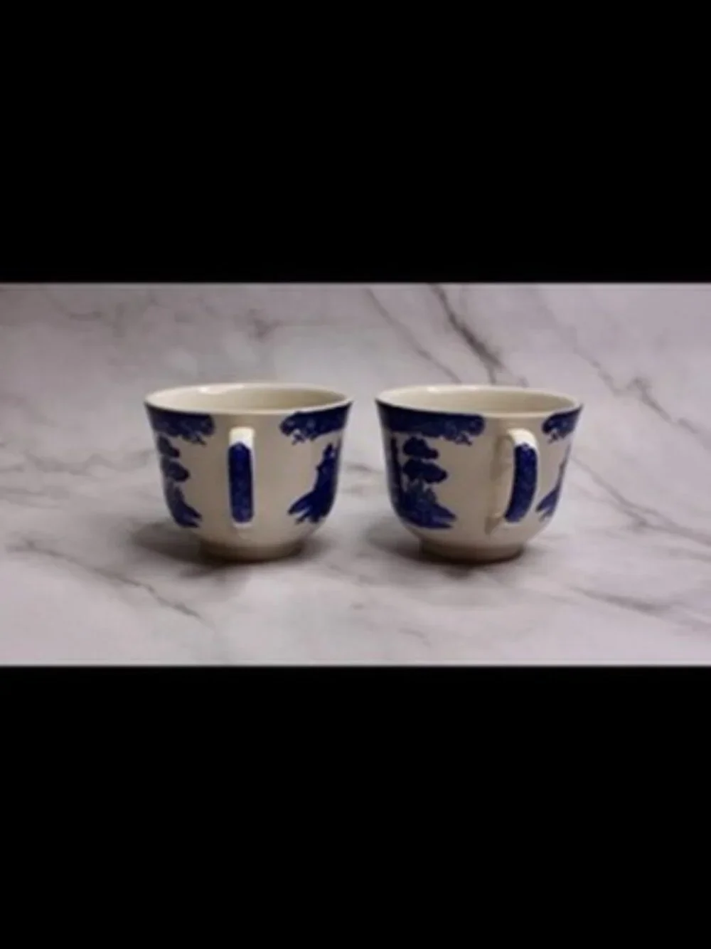 Set of Two Blue Willow Pattern Tea Cups